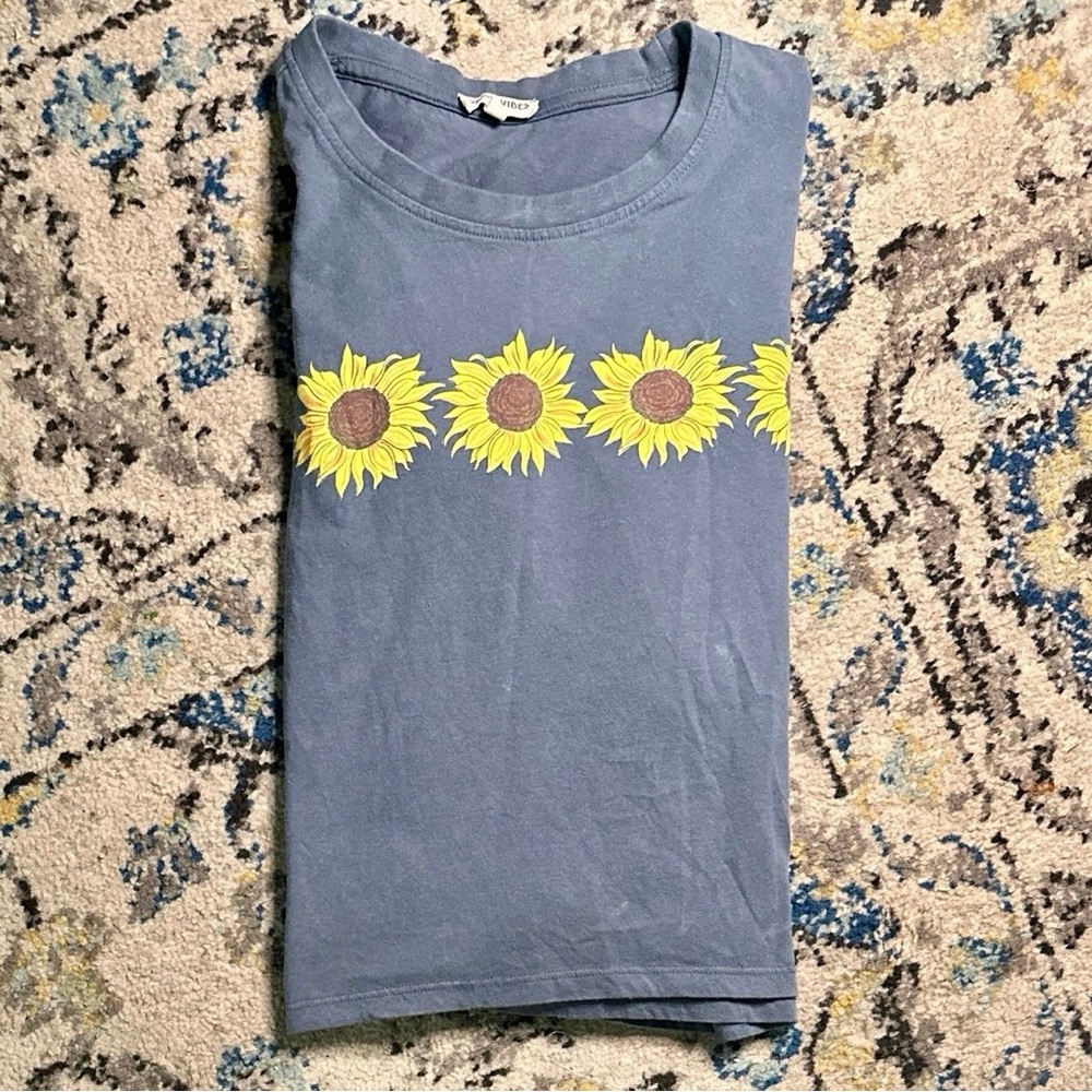 Good Vibes Only Sunflower Oversized Cropped Graphic Tee Size XL Short Sleeve